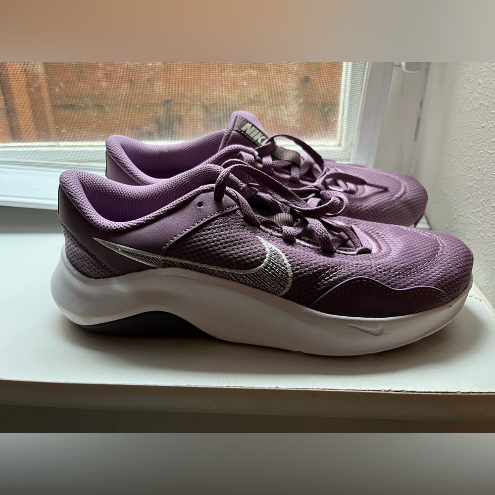 Nike shoes